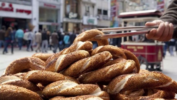 Ankara simidine zam haberi: Yetkili isimden açıklama geldi! Ankara simidi 7 TL'den Satılıyordu... 10 TL Oluyor!