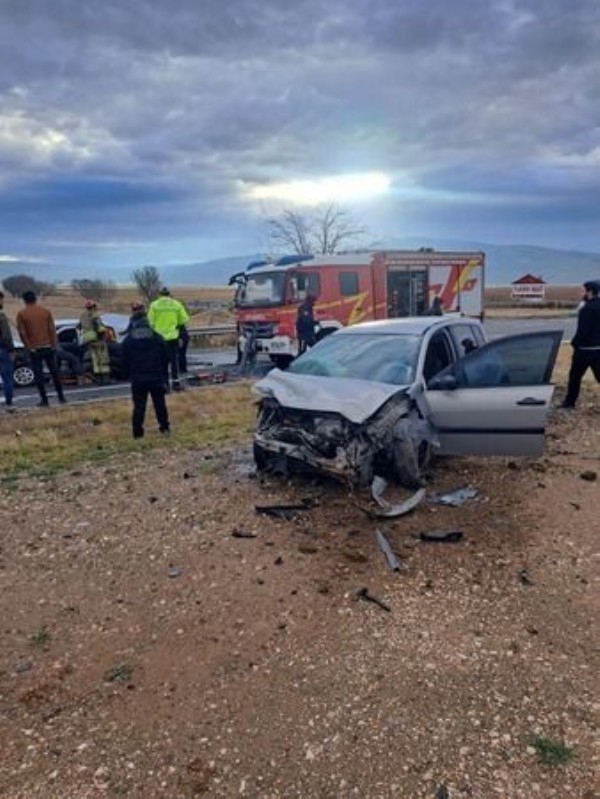 Ankara'da, E 90 karayolunda feci trafik kazası!