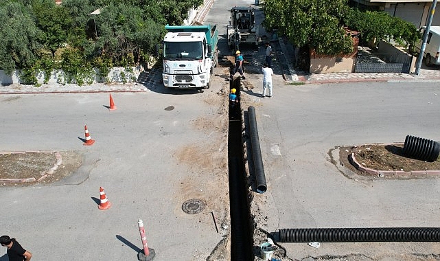 Akhisar Ulucami'de sel ve taşkınlara son verecek yatırım