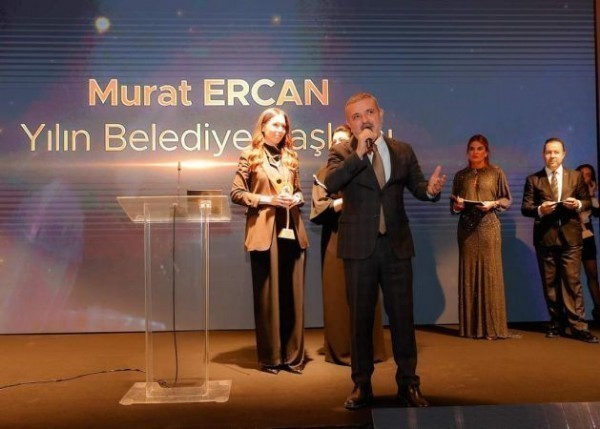  Sincan Belediye Başkanı Murat Ercan, 