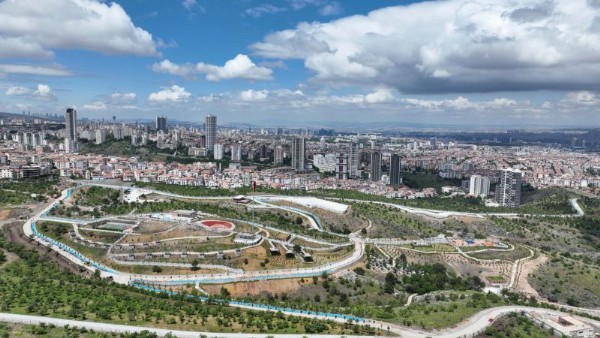 Ankara Bademlidere Cumhuriyet Parkı’na ödül! Başkentin En Büyük Parkı Bademlidere Cumhuriyet Parkı Nerede, Ne Var?