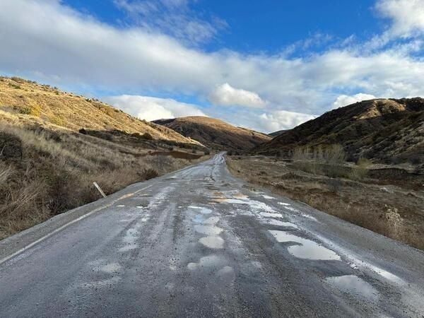 Ankara'da 9 Ayda Eriyen Yol İsyan Ettirdi! ABB'den gelen Cevap Vatandaşları Şok Etti!