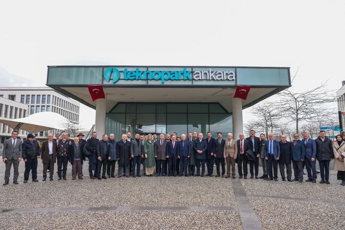  Cumhur İttifakı'nın ABB adayı Turgut Altınok Teknopark Ankara'yı ziyaret etti!