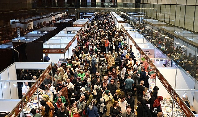  Başkan Altay Tüm Kitapseverleri 11. Konya Kitap Günleri'ne Davet Etti