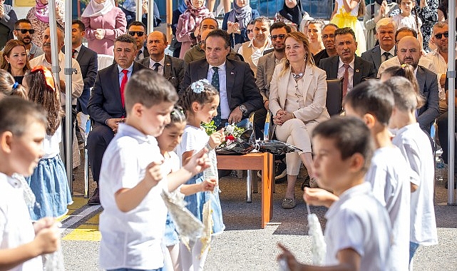 Başkan Mutlu İlköğretim Haftası'nı öğrencilerle birlikte kutladı