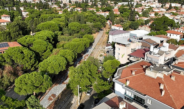 Buca'da eski tren yolu hattı “tarih