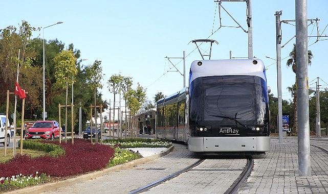  Büyükşehir'in toplu ulaşım araçları Cumhuriyet Bayramı'nda ücretsiz