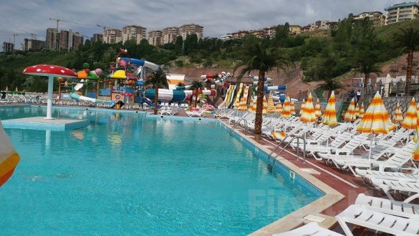 Ankara’da deniz yok ama aqua parkları var! 350 TL ile 500 TL arası… işte Ankara’nın en iyi aqua parkları…