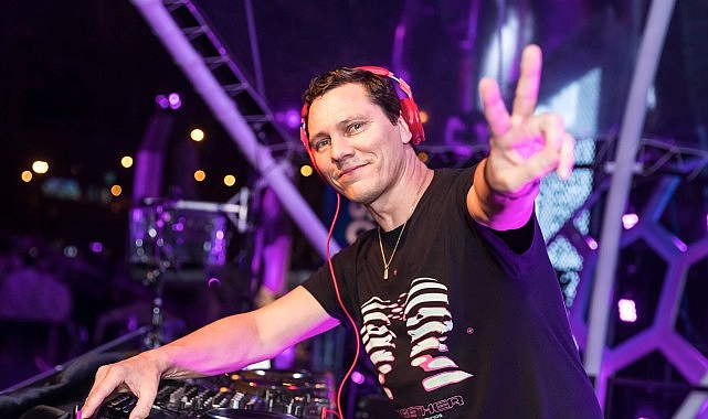 Dünyaca ünlü DJ Tiësto yarın İstanbul'da sahne alıyor!