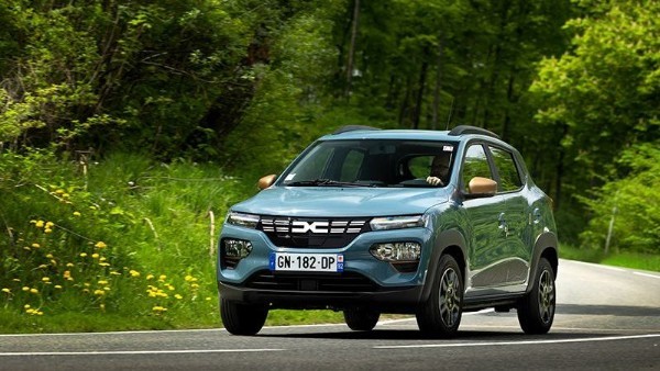 Dacia Spring En Ucuz Elektrikli Otomobil Unvanını Ele Geçirdi! Dacia Spring Türkiye Ağustos Ayı Satış Fiyatı Belli Oldu! İşte Özellikleri ve Fiyatı...