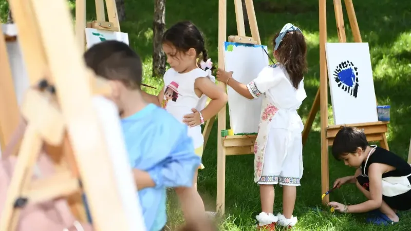  Mamak Bebek Kütüphanesi'nde Minikler Tuvallere Hayallerini Yansıttı