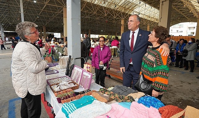 Gaziemir Belediyesi'nden kadınlara destek: El Emeği ve Satış Pazarı açıldı