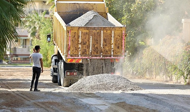 Gençay: “Didim'e Yeni Yollar Kazandırmaya Devam Ediyoruz