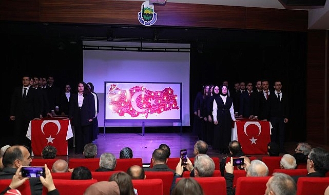 İnegöl'de 24 Kasım Öğretmenler Günü Törenlerle Kutlandı