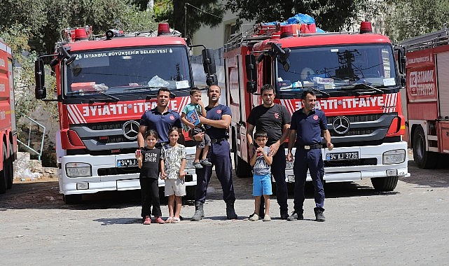 İstanbul Büyükşehir Belediyesi Ekipleri İzmir'de