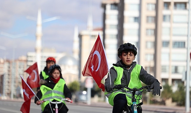 Konya Büyükşehir'in “Güvenli Okul Yolları Projesi