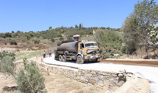  Manavgat'ta grup yolları asfaltlanıyor