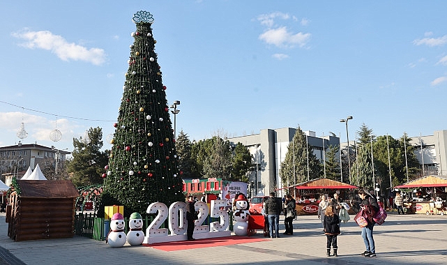  Nilüfer Yeni Yıl Festivali'nde Coşku Doruğa Ulaştı!