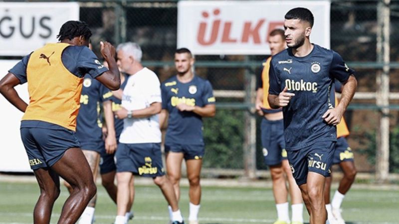 Fenerbahçe’de Oğuz Aydın ilk antrenmanına çıktı