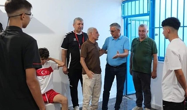  Şarampolspor Başkanı'ndan, Başkan Topaloğlu'na kutlama