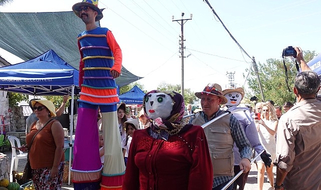  Tarımsal kalkınmanın gönüllü elçisi  Barbaros Oyuk Festivali'ne ilgi yoğundu